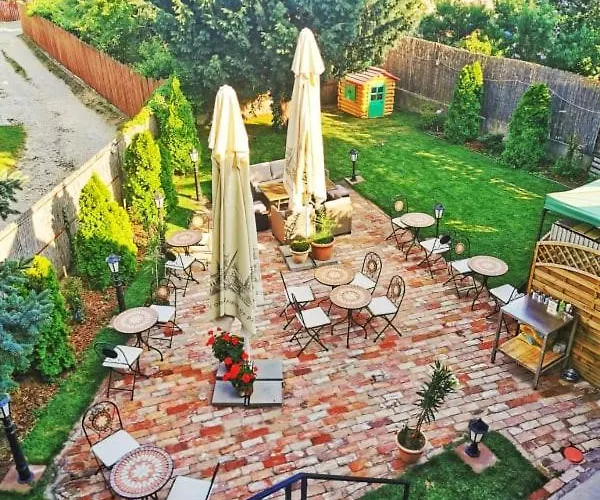 Apartament Poirot Balcony *